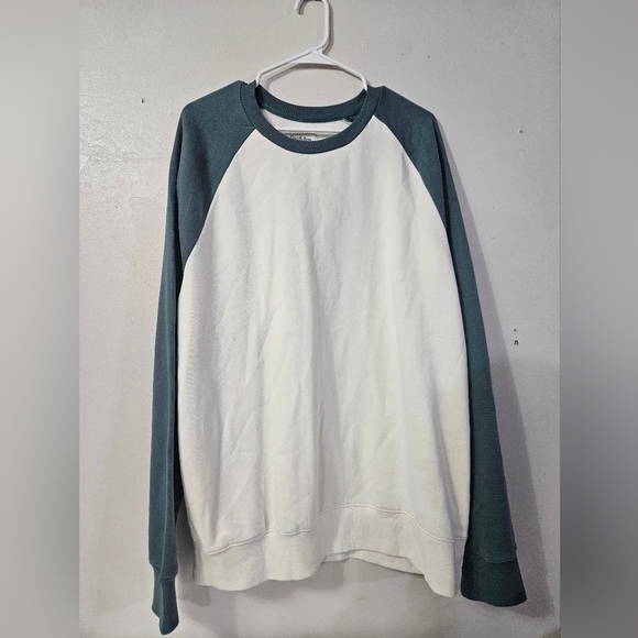 Goodfellow & Co. Men's White and Green Sweater! - Picture 1 of 5